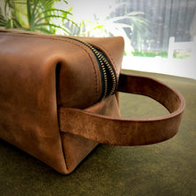 Load image into Gallery viewer, Sold | The Hastings | Light Brown Dopp Kit